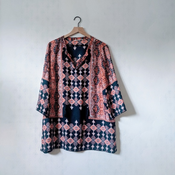 Violet & Claire Tops - Violet + Claire 2X Blue and Orange Tribal Blouse